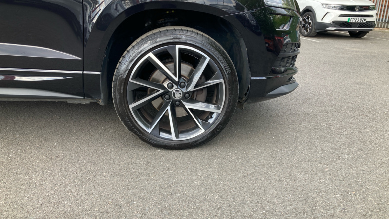 Skoda Karoq 1.5 TSI Sport Line 4x4 5dr DSG Petrol Estate